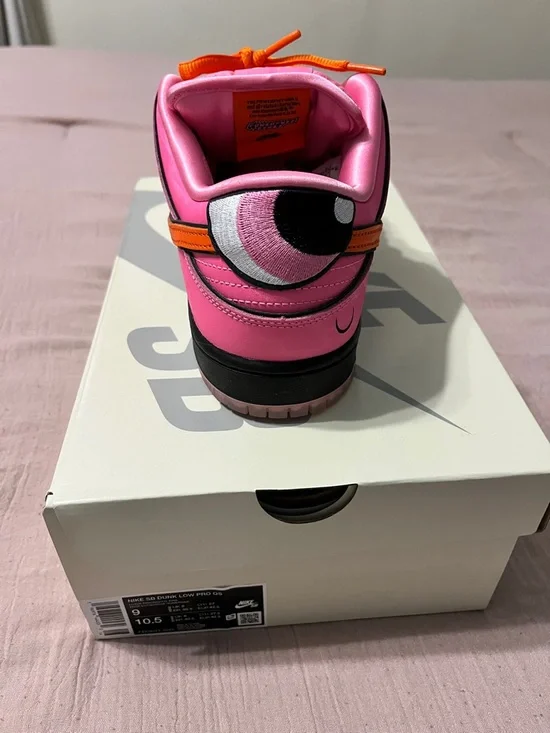 Nike Dunk SB Low Powerpuff Hot Pink with Orange Swoosh (NEW W. Box) - Picture 4 of 9